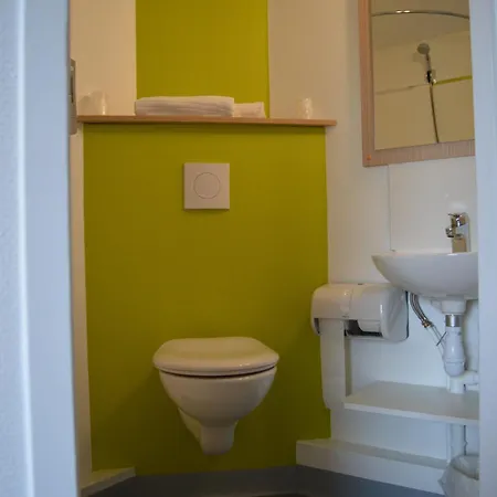 Premiere Classe فندق أجان