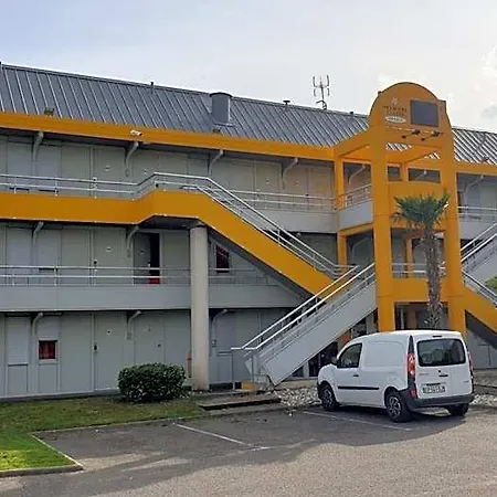 阿让普瑞米尔经典酒店 酒店 阿让