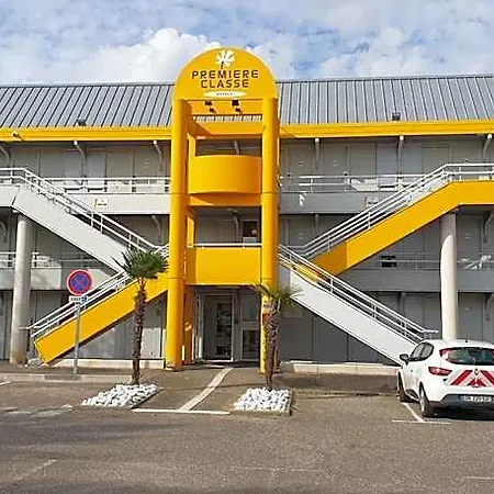阿让普瑞米尔经典酒店 酒店