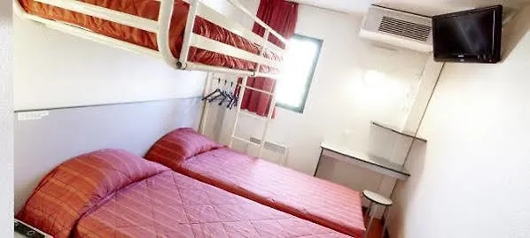 Premiere Classe Hotel